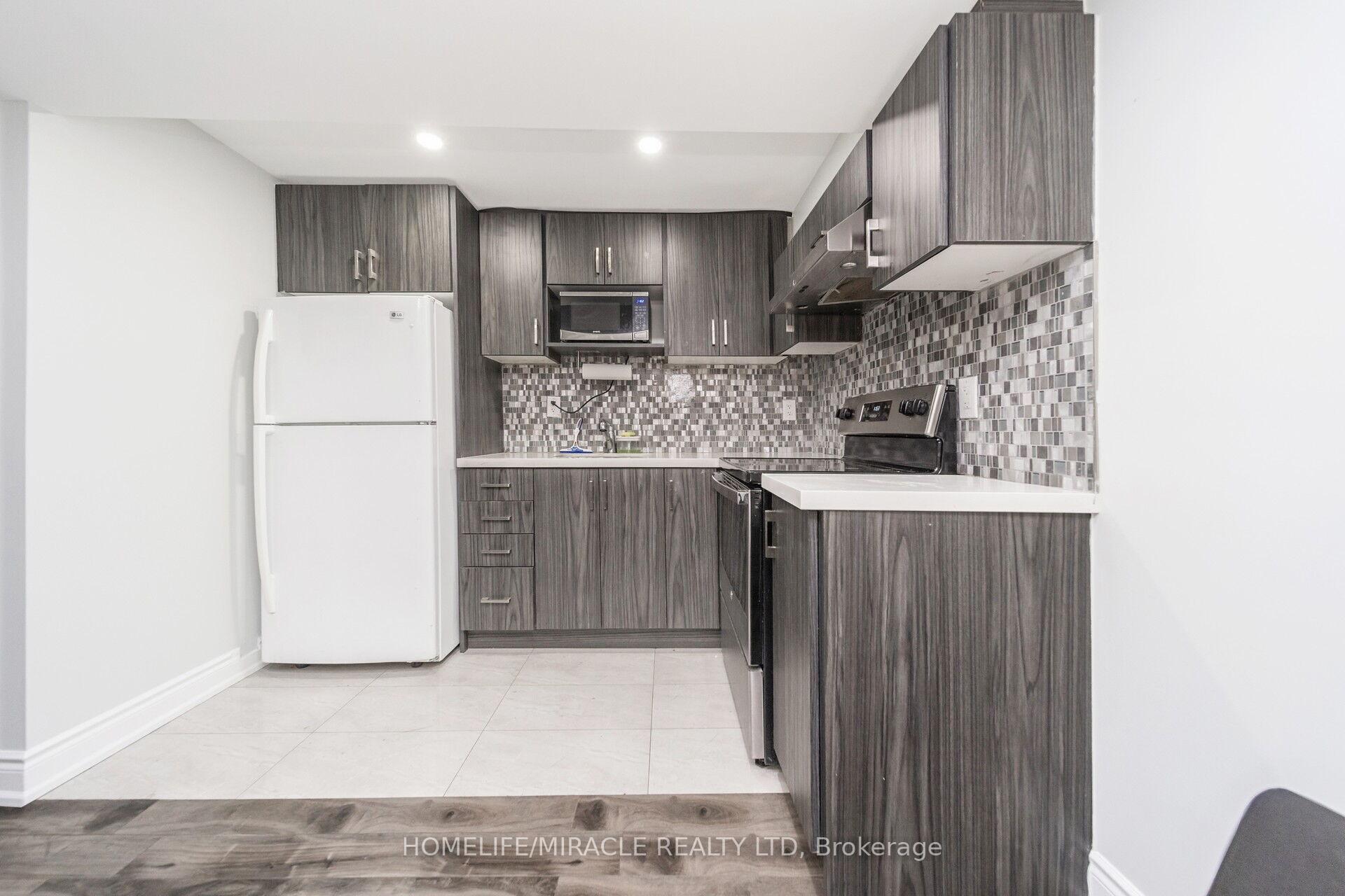 Photo 42 of 69 Agricola Road, Brampton, Northwest Brampton — HOMEH