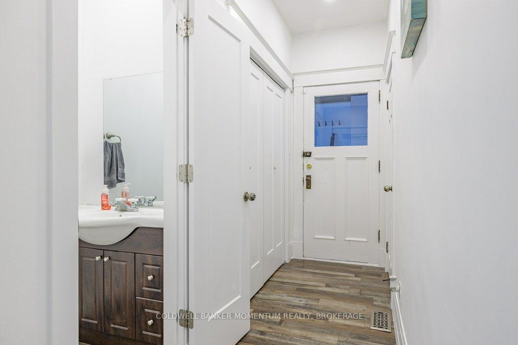 Photo 17 of 11 Grantham Avenue S, St. Catharines, E. Chester — HOMEH