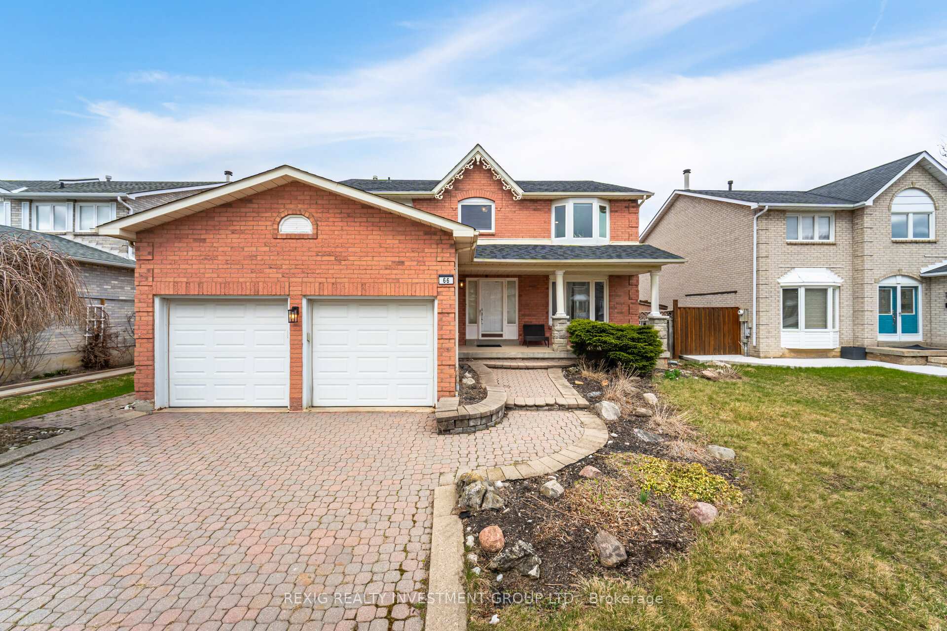 Front of 66 Settler Court