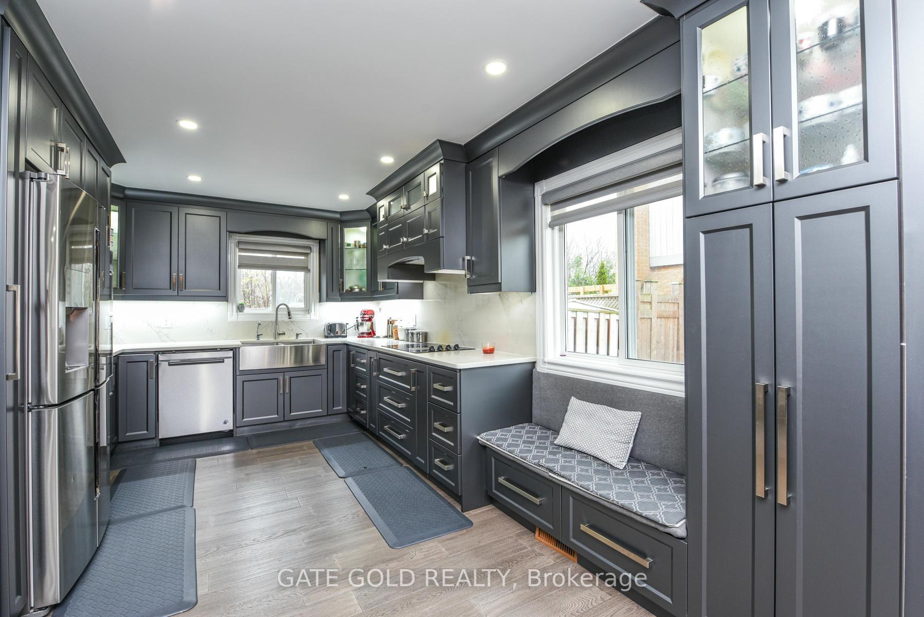 Photo 7 of 47 Milford Crescent S, Brampton, Central Park — HOMEH