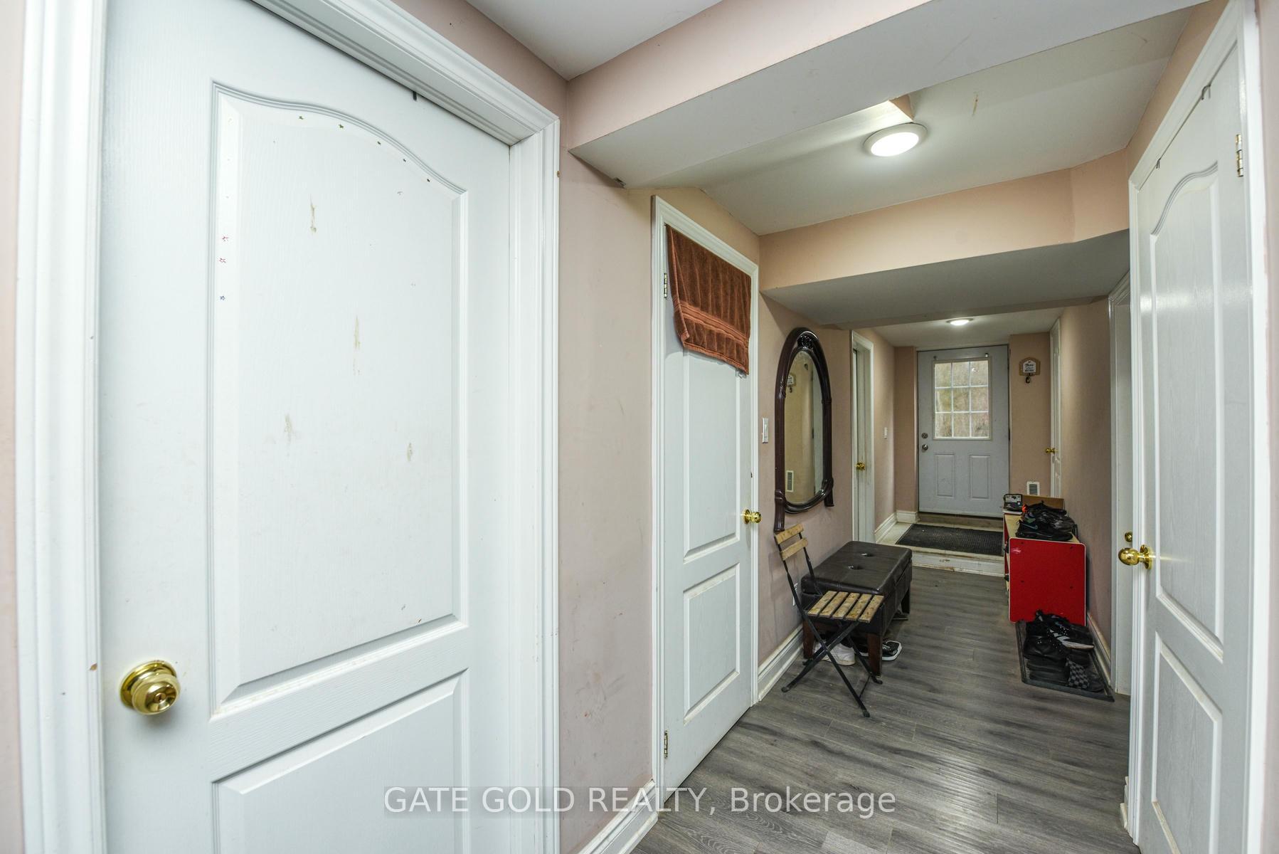Photo 20 of 47 Milford Crescent S, Brampton, Central Park — HOMEH