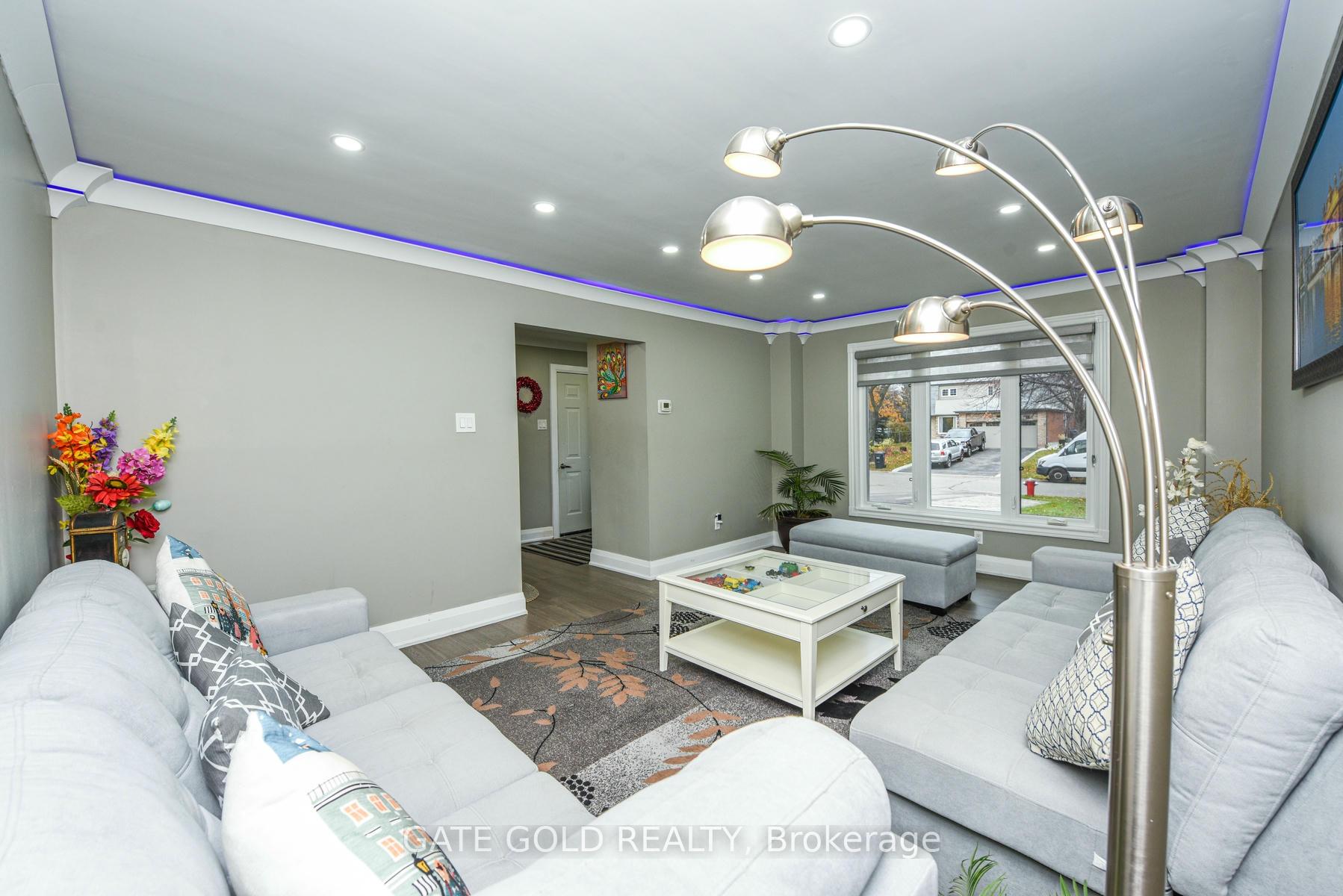 Photo 24 of 47 Milford Crescent S, Brampton, Central Park — HOMEH