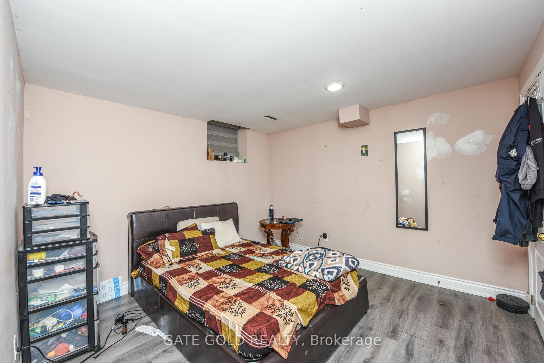 Photo 27 of 47 Milford Crescent S, Brampton, Central Park — HOMEH