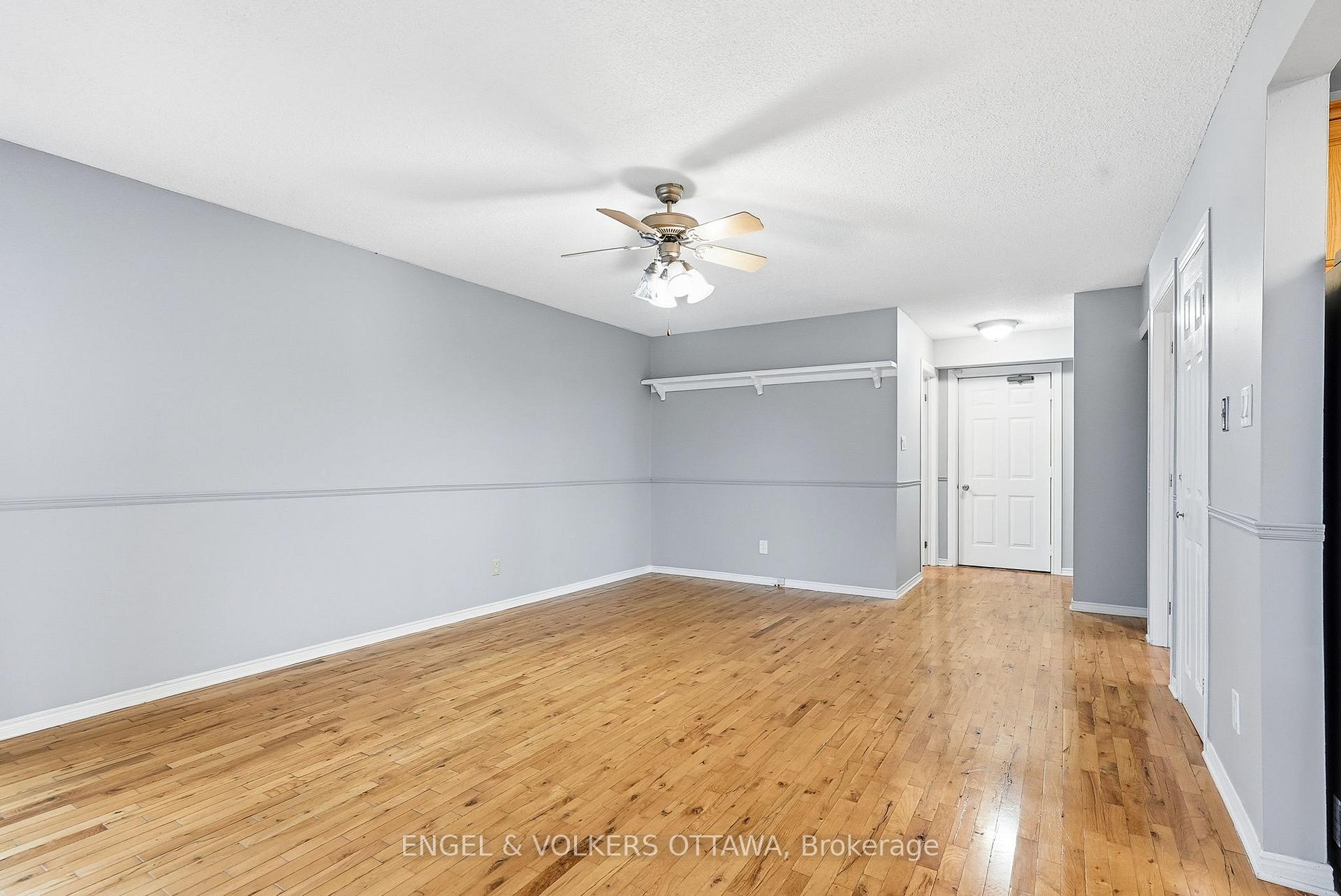 Photo 13 of 101 Carterfarm Crescent, Ottawa, Huntley Ward (South West) — HOMEH