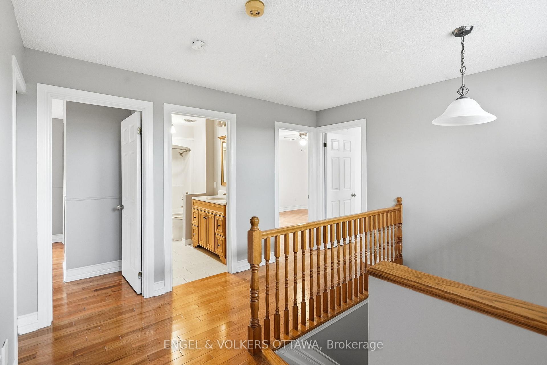 Photo 36 of 101 Carterfarm Crescent, Ottawa, Huntley Ward (South West) — HOMEH