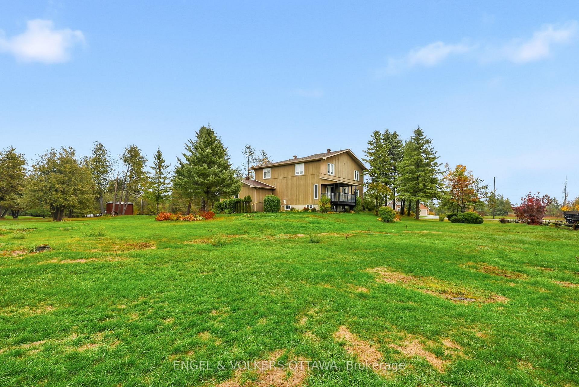 Photo 42 of 101 Carterfarm Crescent, Ottawa, Huntley Ward (South West) — HOMEH