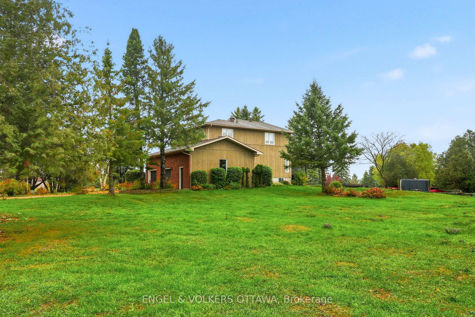 Photo 41 of 101 Carterfarm Crescent, Ottawa, Huntley Ward (South West) — HOMEH