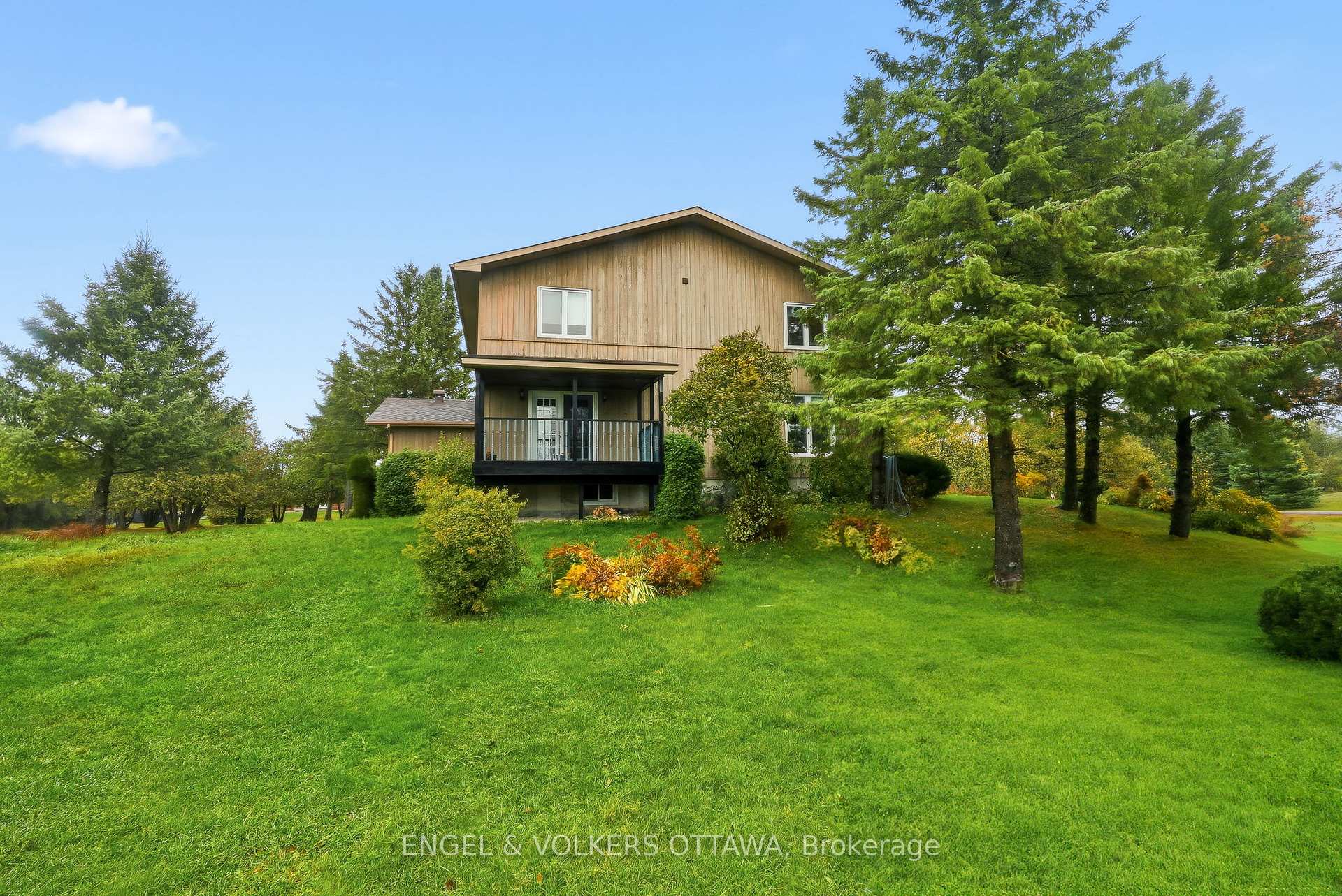 Photo 45 of 101 Carterfarm Crescent, Ottawa, Huntley Ward (South West) — HOMEH