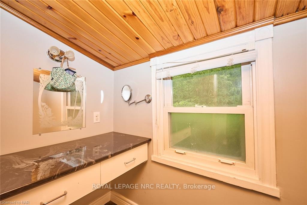 Photo 18 of 84 Merritt Street, St. Catharines, Burleigh Hill — HOMEH