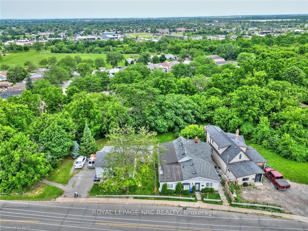 Photo 28 of 84 Merritt Street, St. Catharines, Burleigh Hill — HOMEH