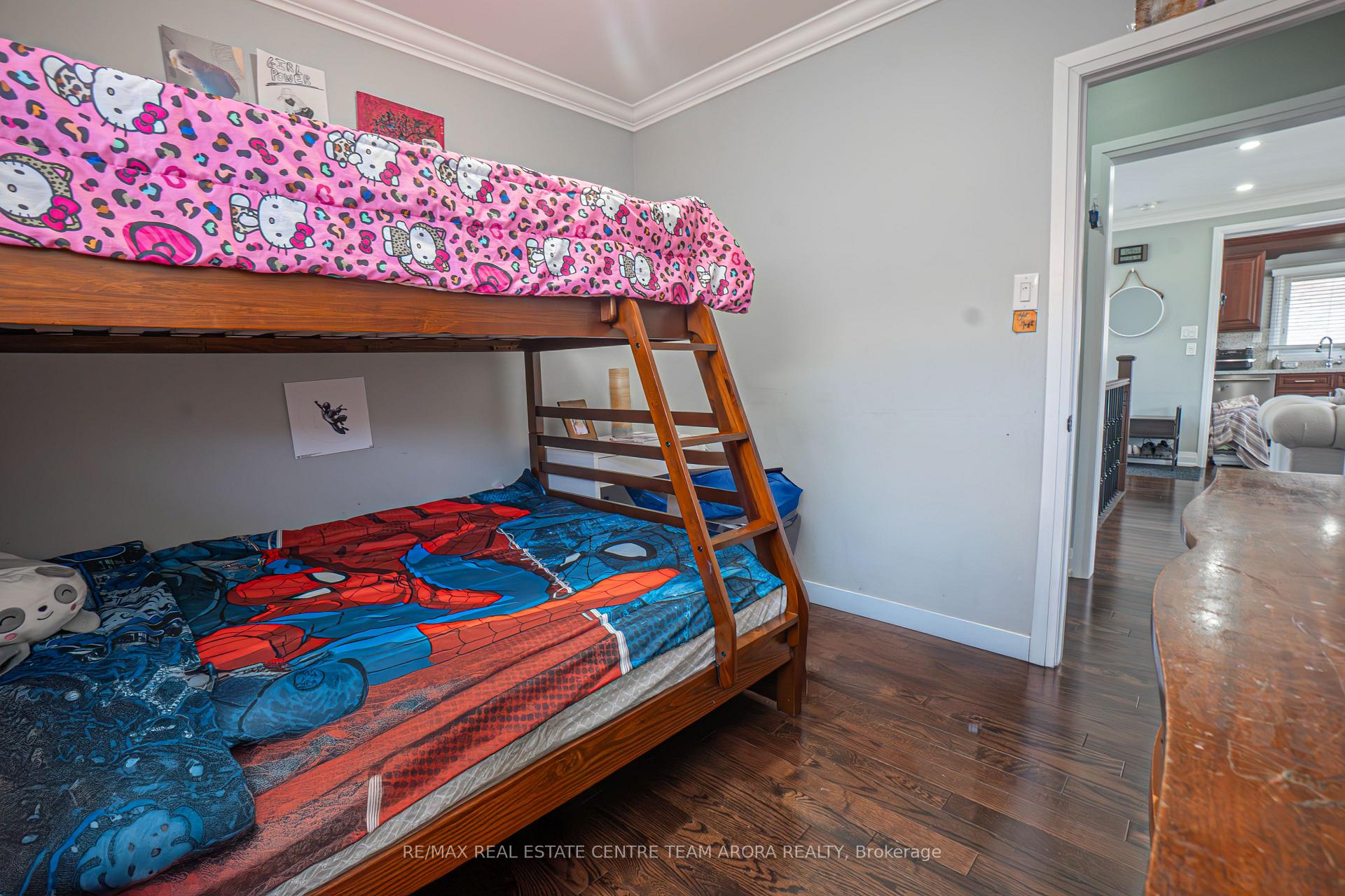 Photo 18 of 53 Campbell Drive, Brampton, Northwood Park — HOMEH