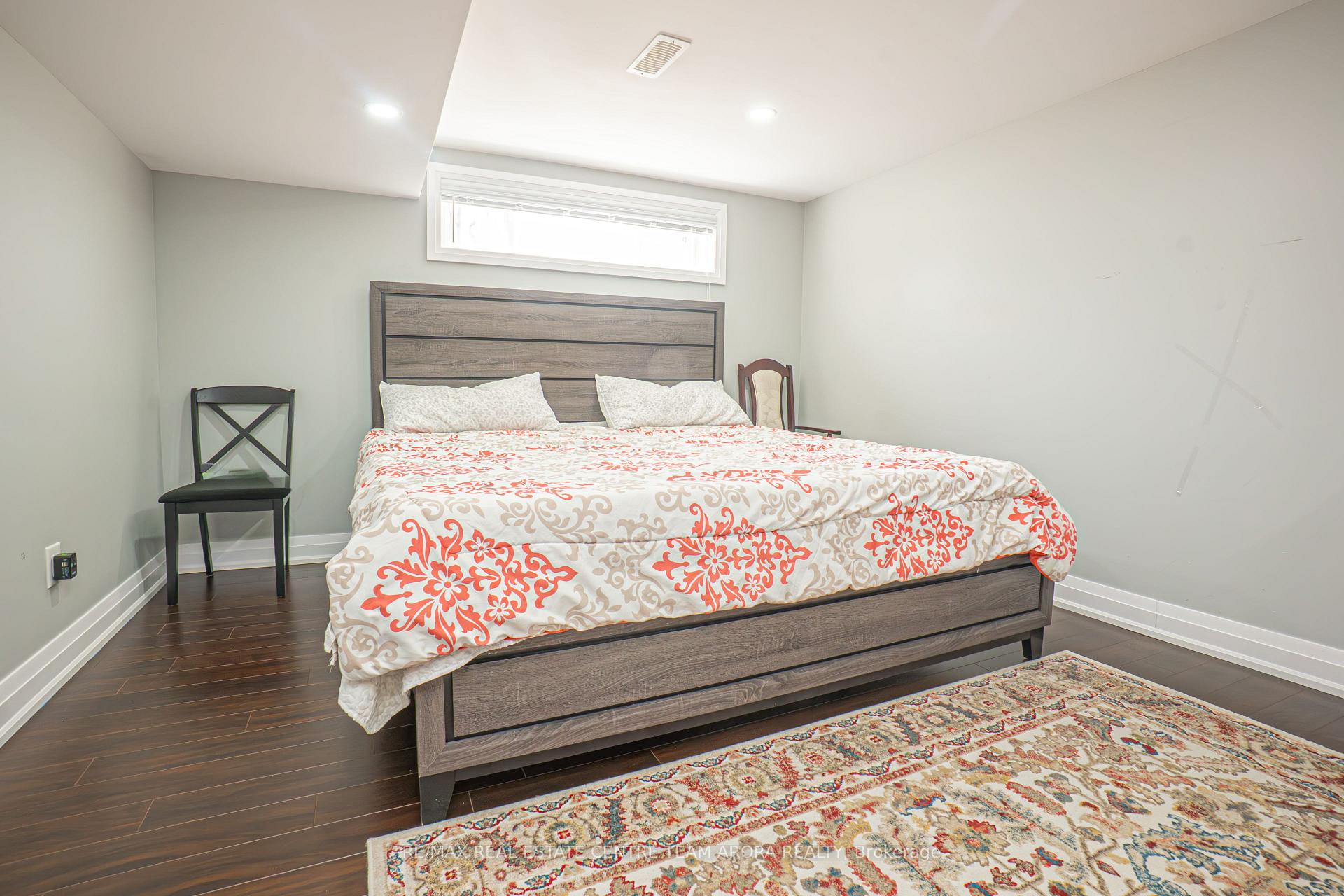 Photo 23 of 53 Campbell Drive, Brampton, Northwood Park — HOMEH