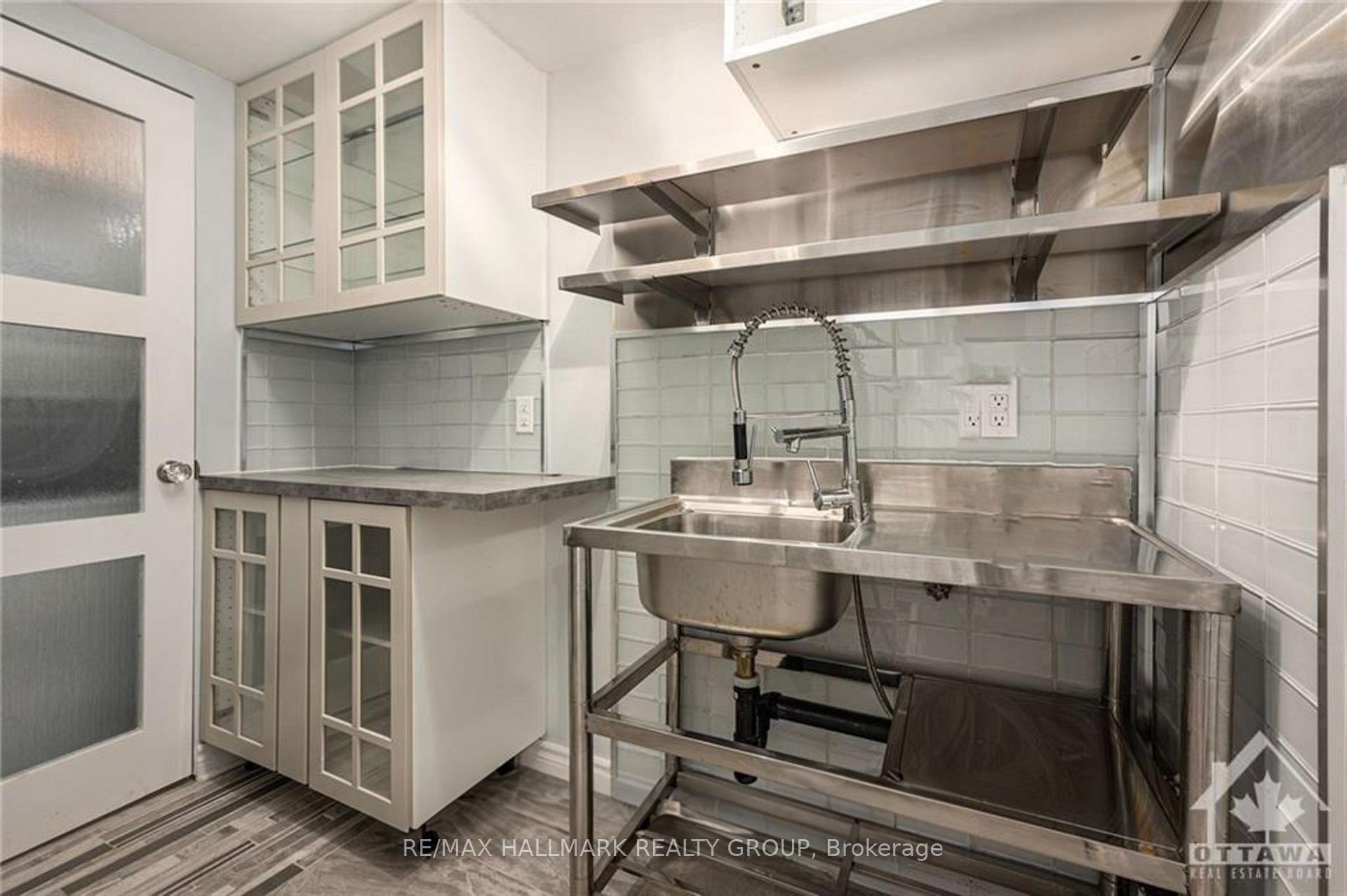 Photo 15 of 1680 Fisher Avenue, Ottawa, Borden Farm/Stewart Farm/Carleton Heights/Parkwood Hills — HOMEH