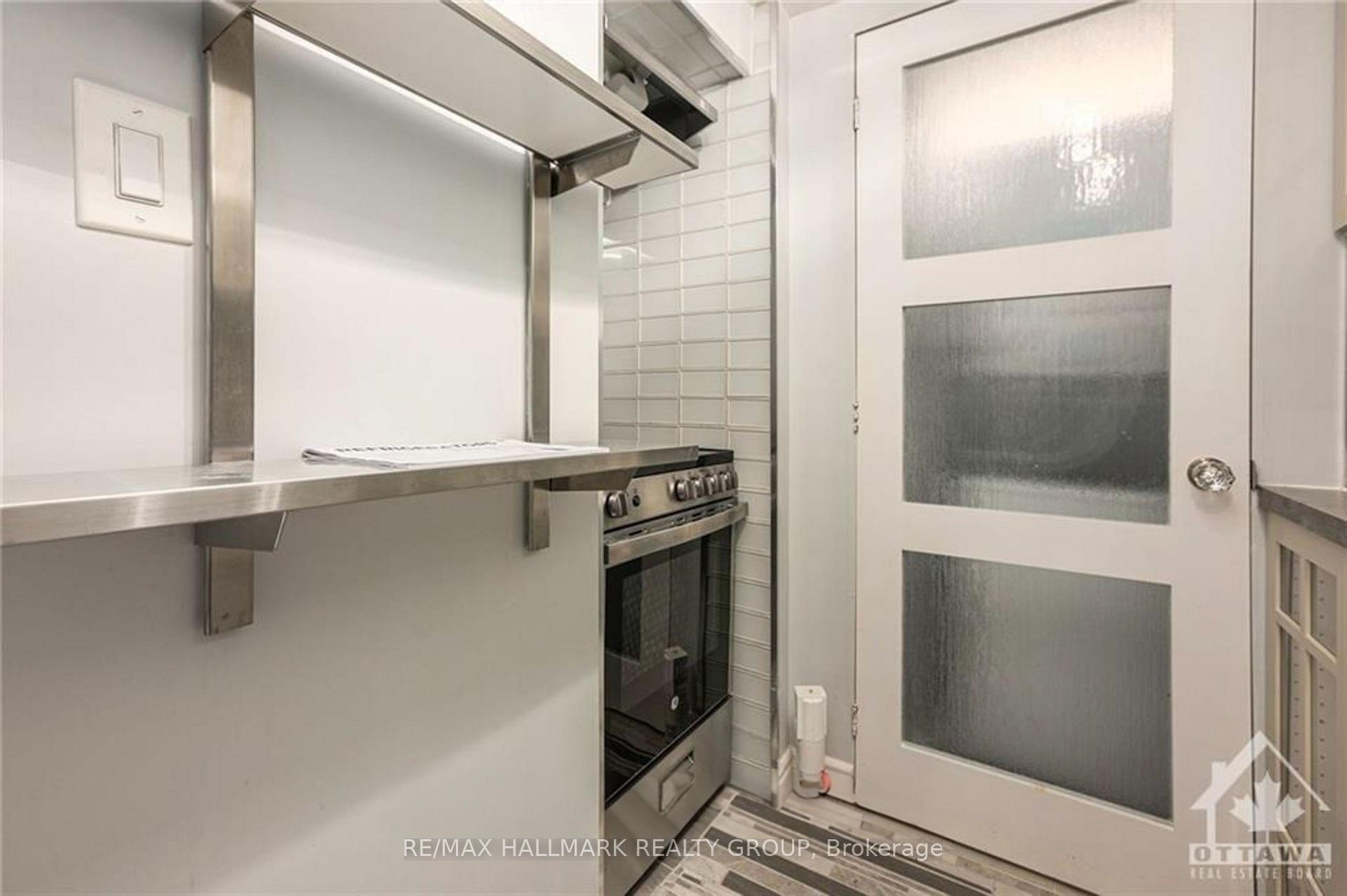 Photo 16 of 1680 Fisher Avenue, Ottawa, Borden Farm/Stewart Farm/Carleton Heights/Parkwood Hills — HOMEH