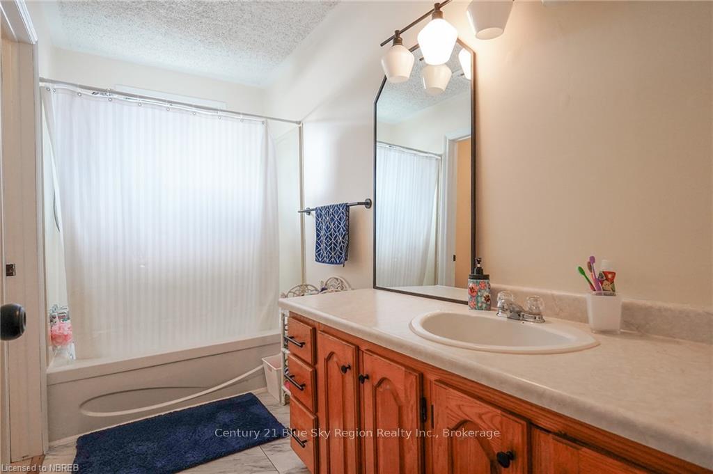 Photo 20 of 541 Mccool Street, Mattawa — HOMEH