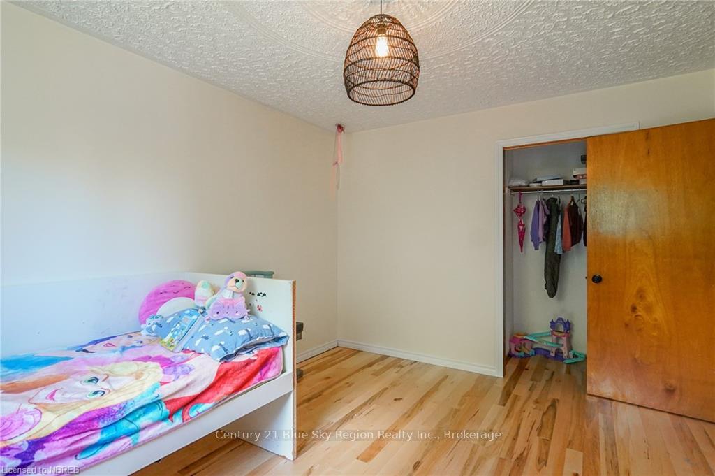 Photo 24 of 541 Mccool Street, Mattawa — HOMEH