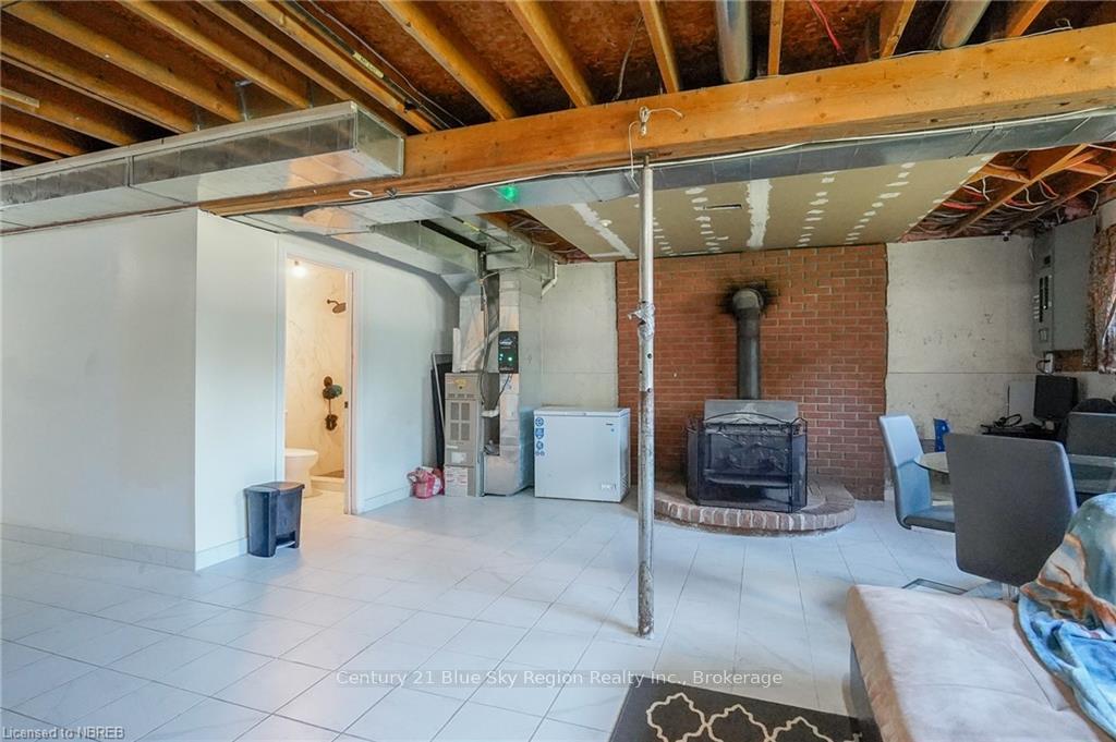 Photo 32 of 541 Mccool Street, Mattawa — HOMEH