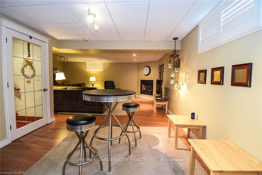 Photo 25 of 10 Maracay Way, St. Catharines, Grapeview — HOMEH