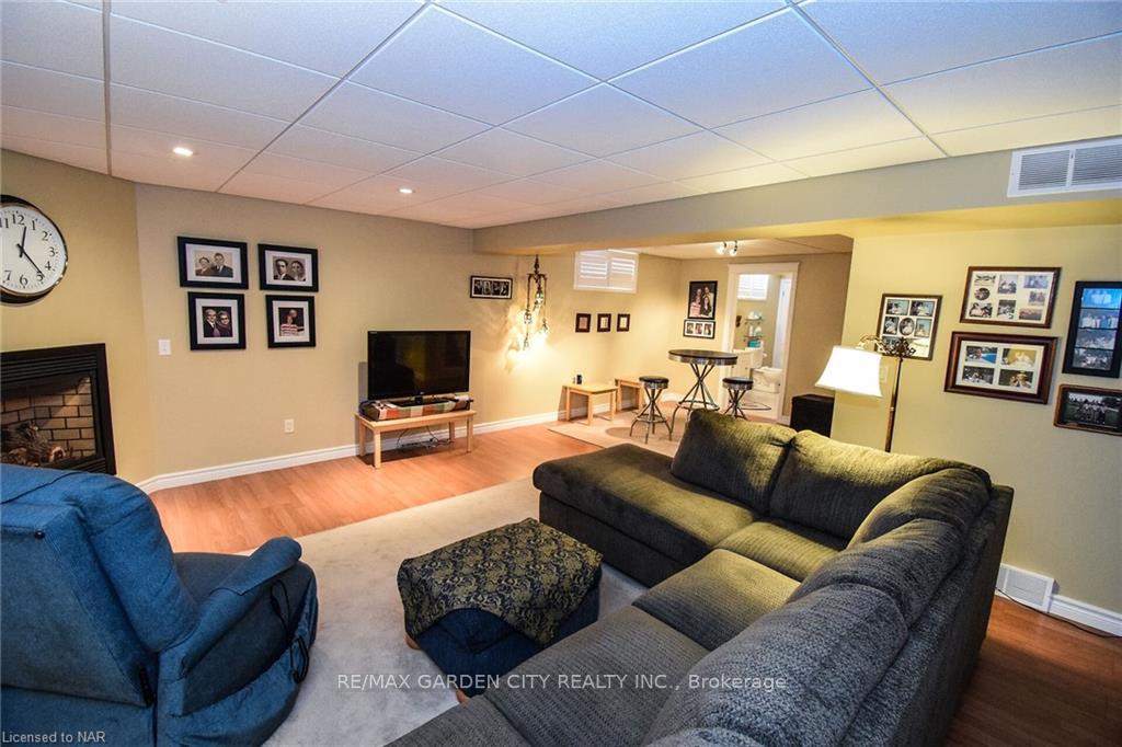 Photo 29 of 10 Maracay Way, St. Catharines, Grapeview — HOMEH