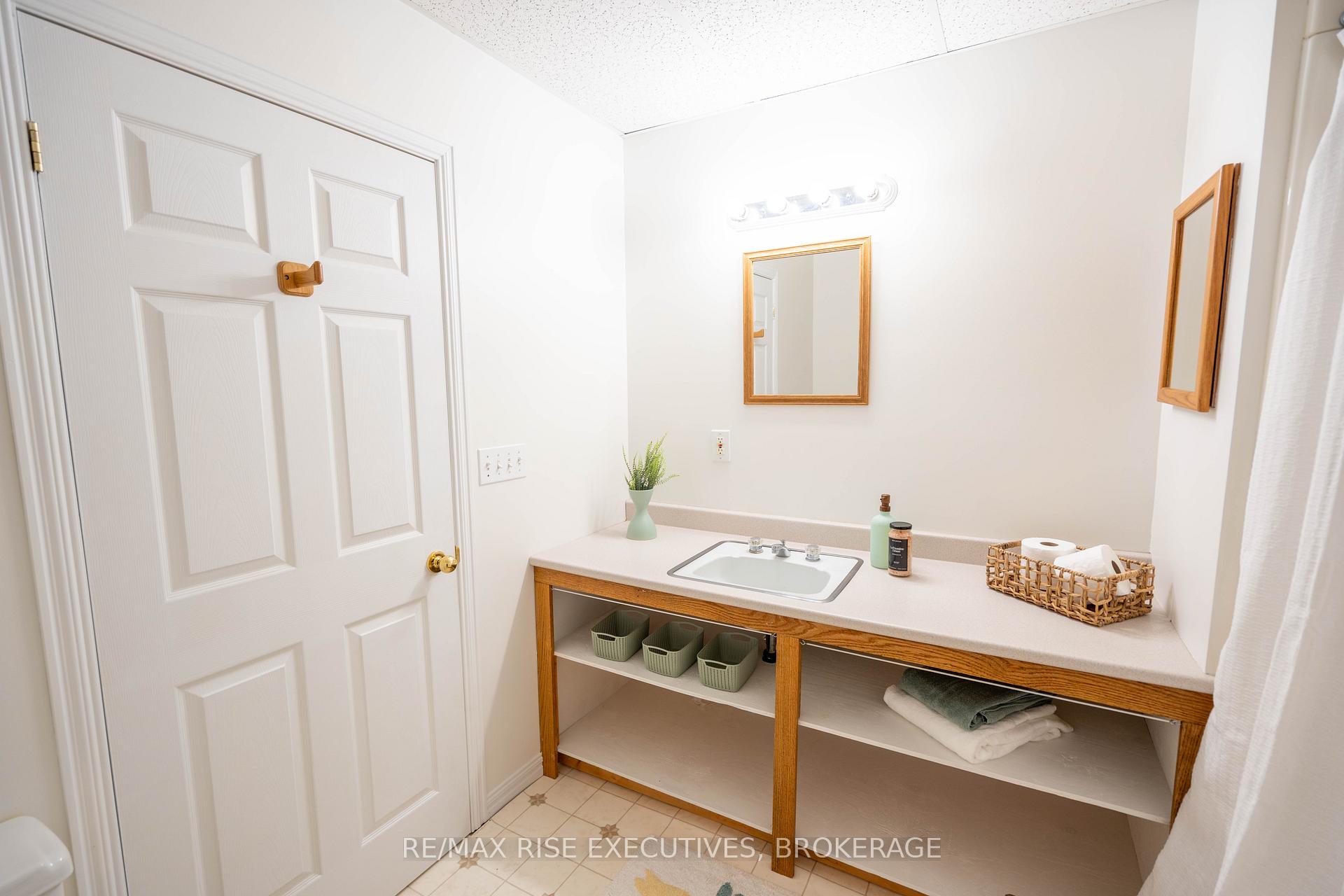 Photo 7 of 596 Kings Mill Road, Stirling-Rawdon, Rawdon Ward — HOMEH
