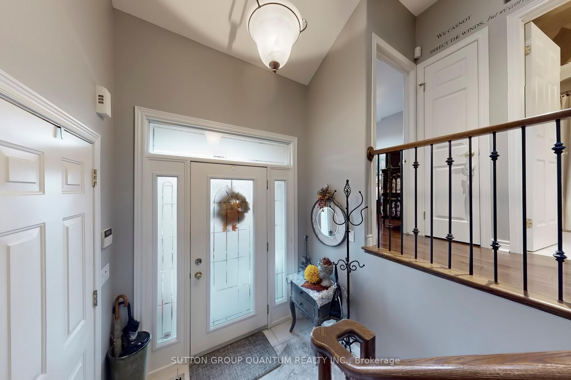 Photo 4 of 43 Oarsman Crescent, St. Catharines, Martindale Pond — HOMEH