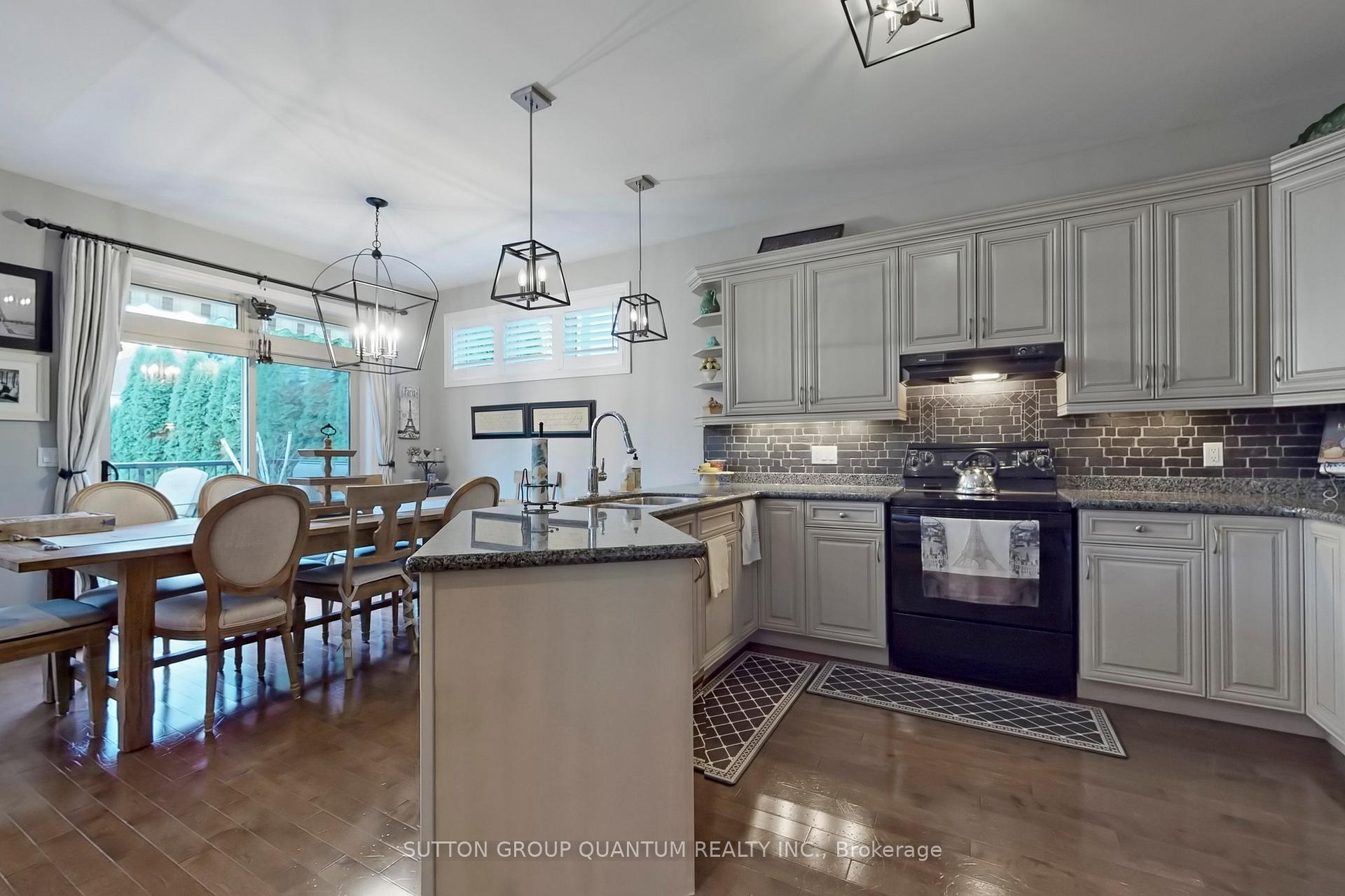 Photo 14 of 43 Oarsman Crescent, St. Catharines, Martindale Pond — HOMEH