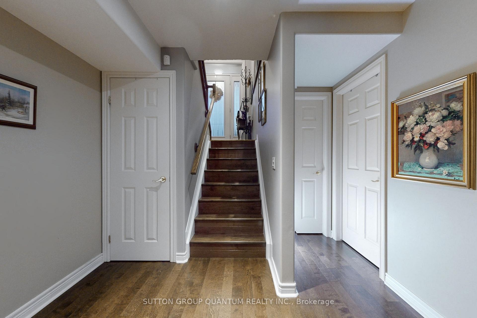 Photo 25 of 43 Oarsman Crescent, St. Catharines, Martindale Pond — HOMEH