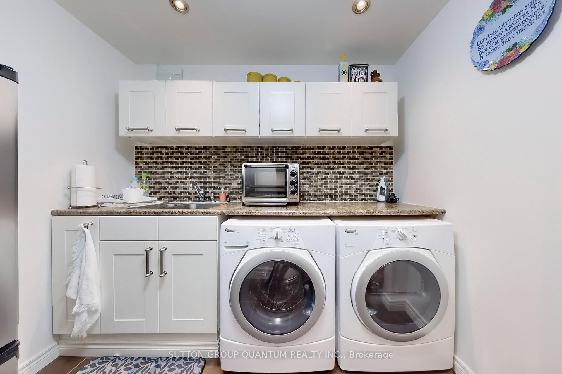 Photo 35 of 43 Oarsman Crescent, St. Catharines, Martindale Pond — HOMEH
