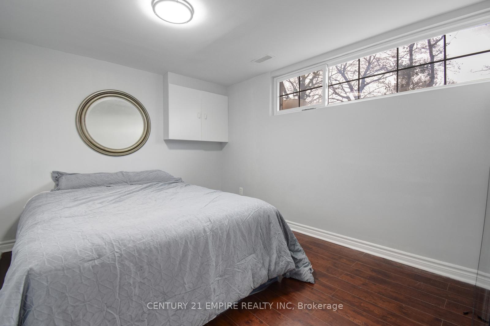 Photo 12 of 29 Flowertown Ave Brampton, Brampton, Northwood Park — HOMEH
