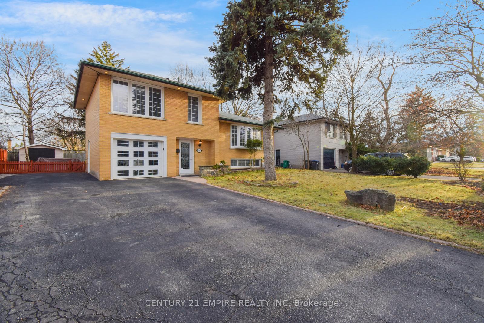 Photo 16 of 29 Flowertown Ave Brampton, Brampton, Northwood Park — HOMEH