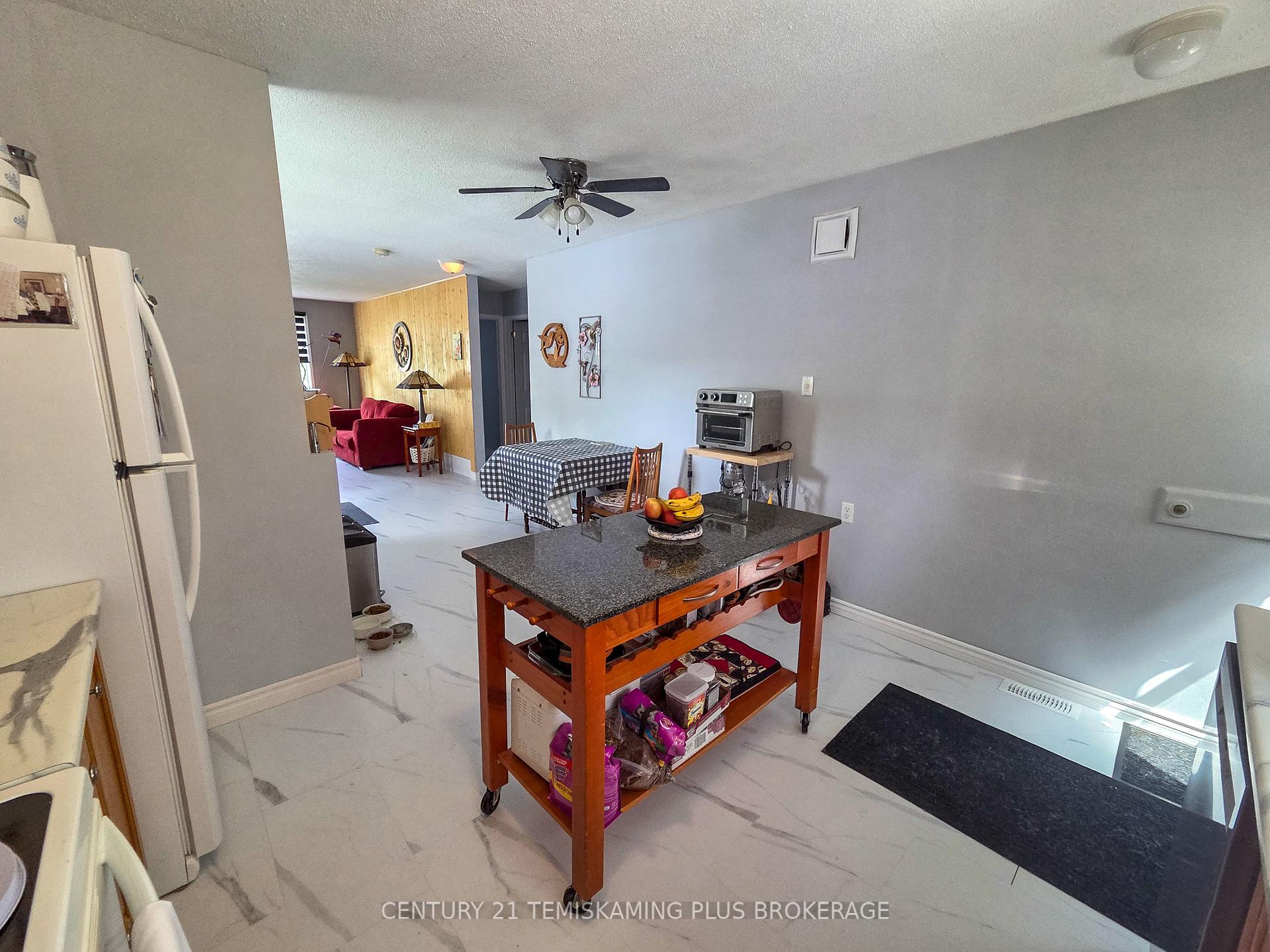 Photo 26 of 25 Watson Place, Cobalt — HOMEH