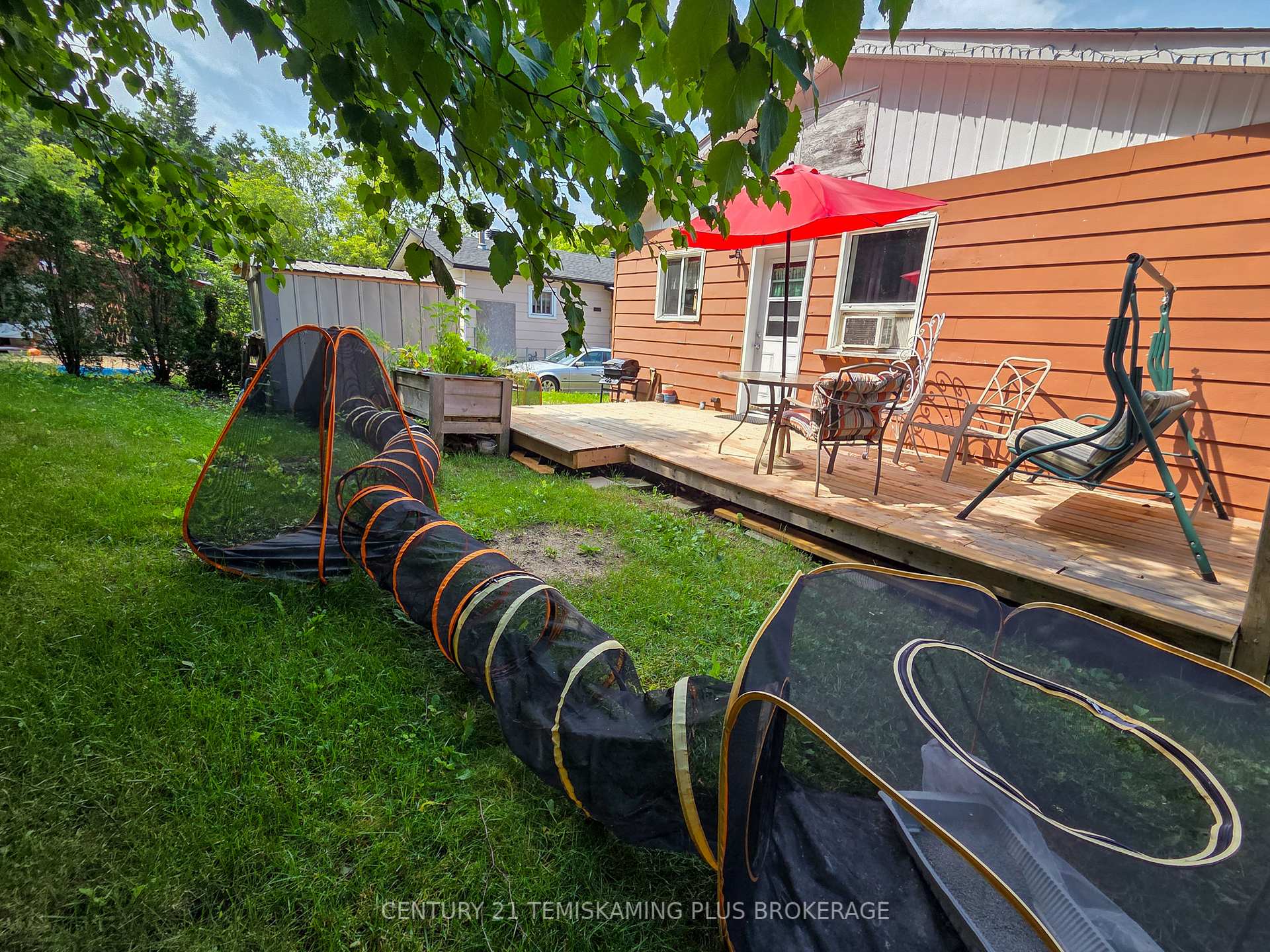 Photo 24 of 25 Watson Place, Cobalt — HOMEH