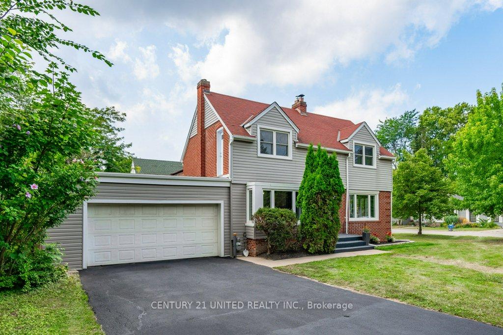 Photo 2 of 84 Glenridge Avenue, St. Catharines, Old Glenridge — HOMEH