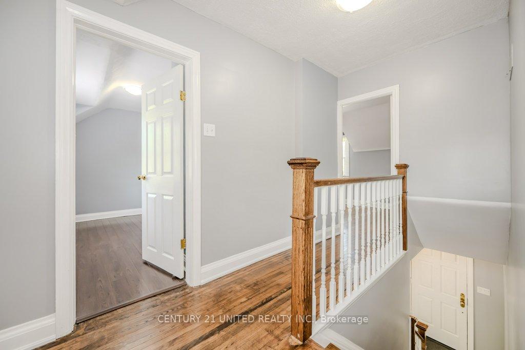 Photo 17 of 84 Glenridge Avenue, St. Catharines, Old Glenridge — HOMEH