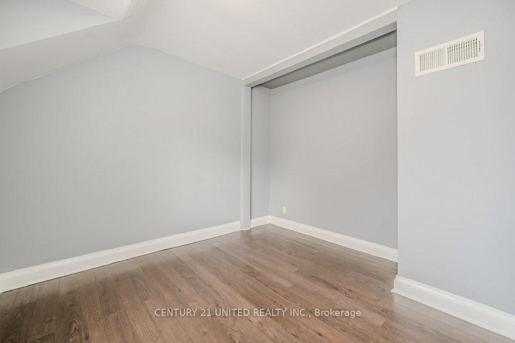 Photo 21 of 84 Glenridge Avenue, St. Catharines, Old Glenridge — HOMEH