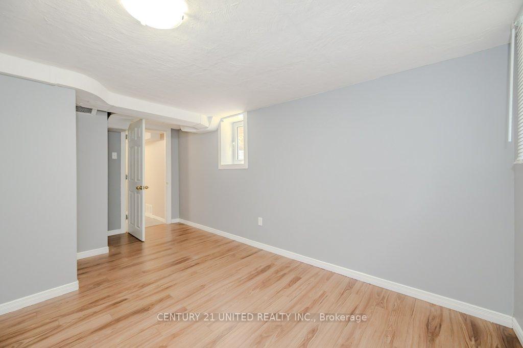 Photo 32 of 84 Glenridge Avenue, St. Catharines, Old Glenridge — HOMEH