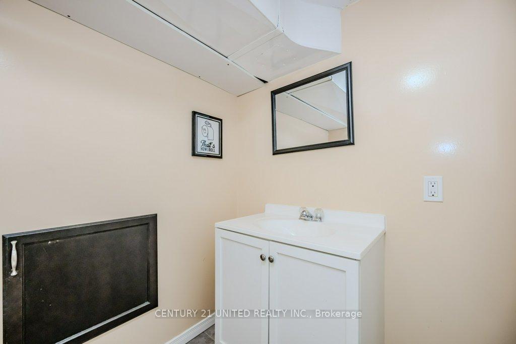 Photo 33 of 84 Glenridge Avenue, St. Catharines, Old Glenridge — HOMEH