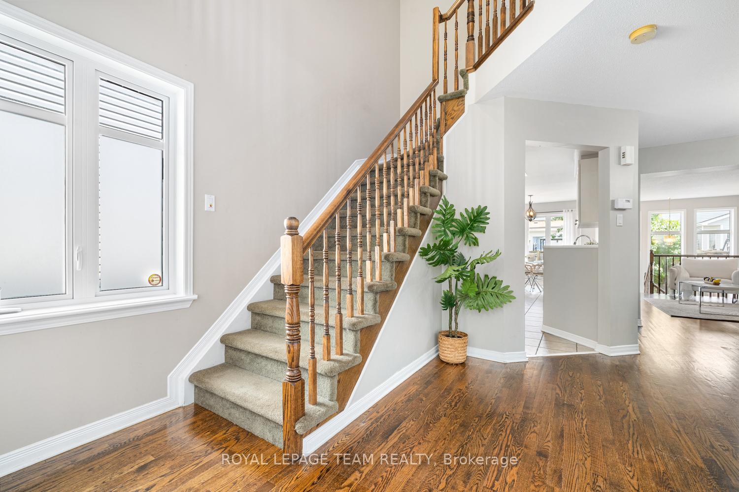 Photo 4 of 207 Portrush Avenue, Ottawa, Barrhaven - Longfields — HOMEH