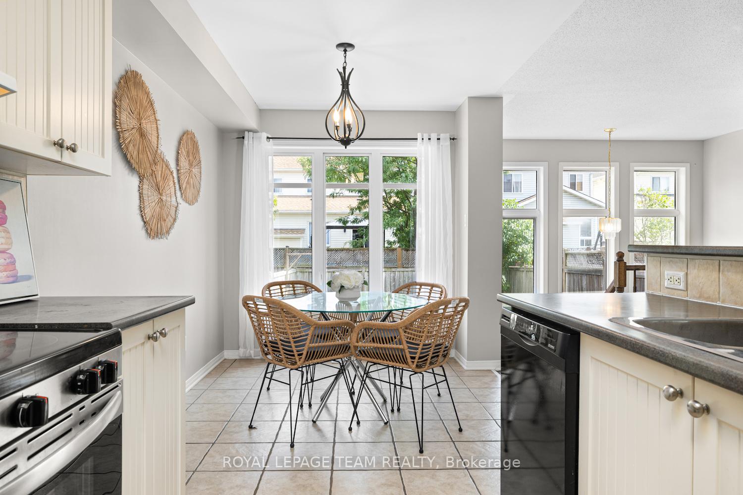 Photo 20 of 207 Portrush Avenue, Ottawa, Barrhaven - Longfields — HOMEH