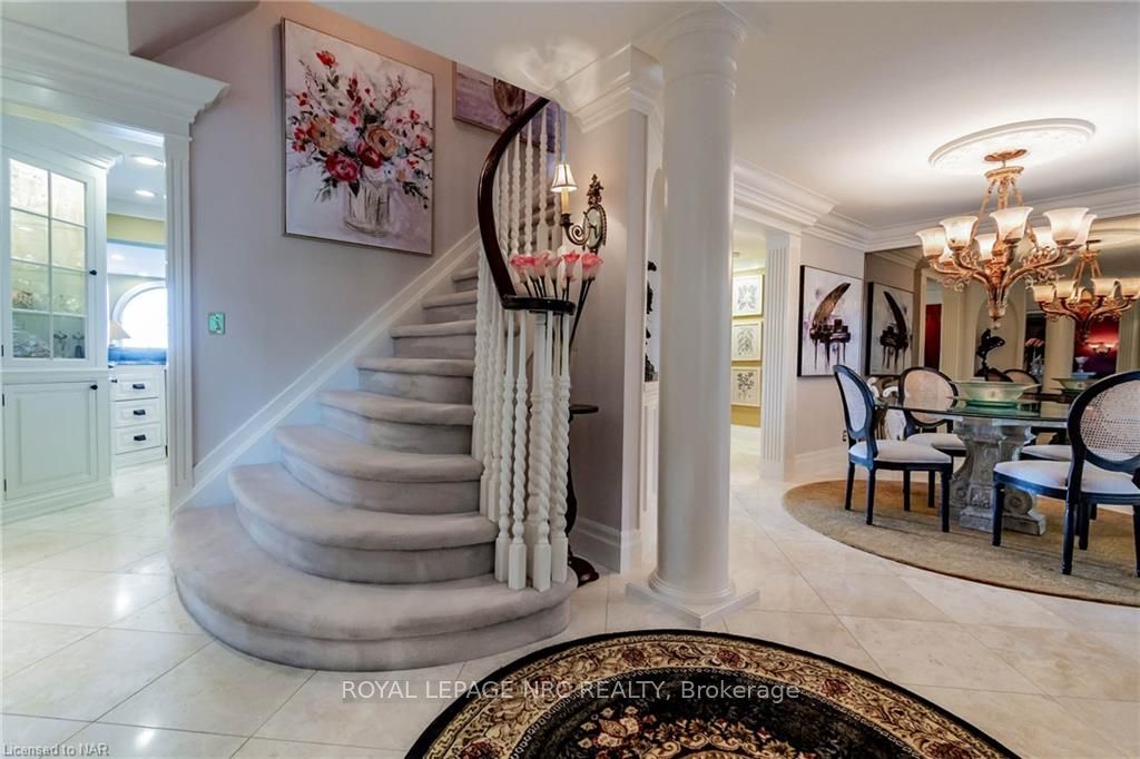 Photo 5 of 51 Royal York Road, St. Catharines, Lakeshore — HOMEH