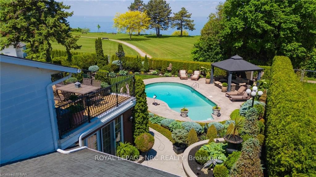 Photo 15 of 51 Royal York Road, St. Catharines, Lakeshore — HOMEH