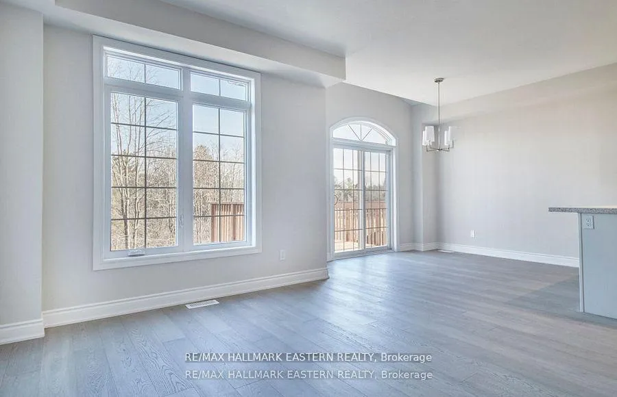 Photo 14 of 37 Coldbrook Drive, Cavan Monaghan, Cavan Twp — HOMEH