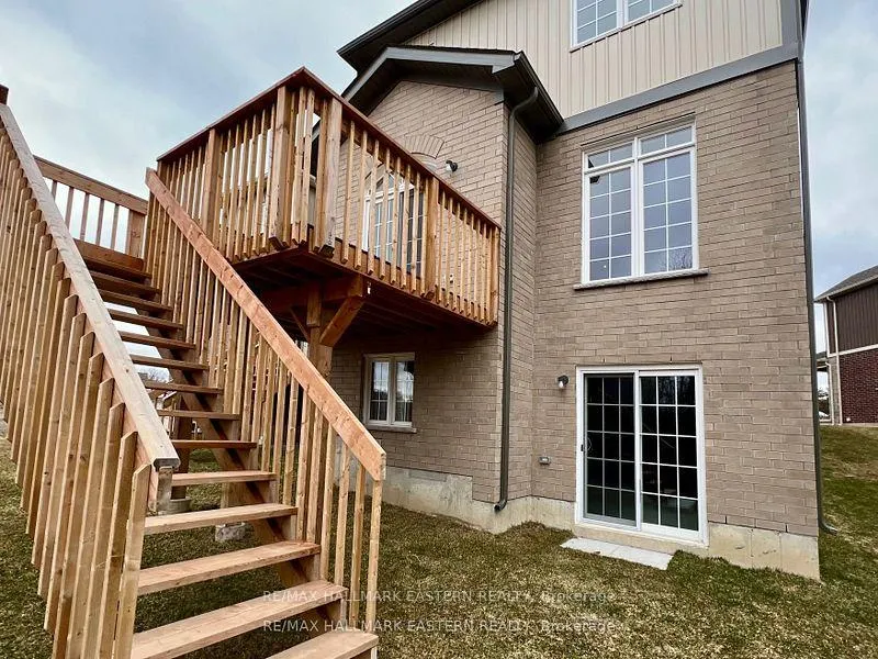 Photo 35 of 37 Coldbrook Drive, Cavan Monaghan, Cavan Twp — HOMEH