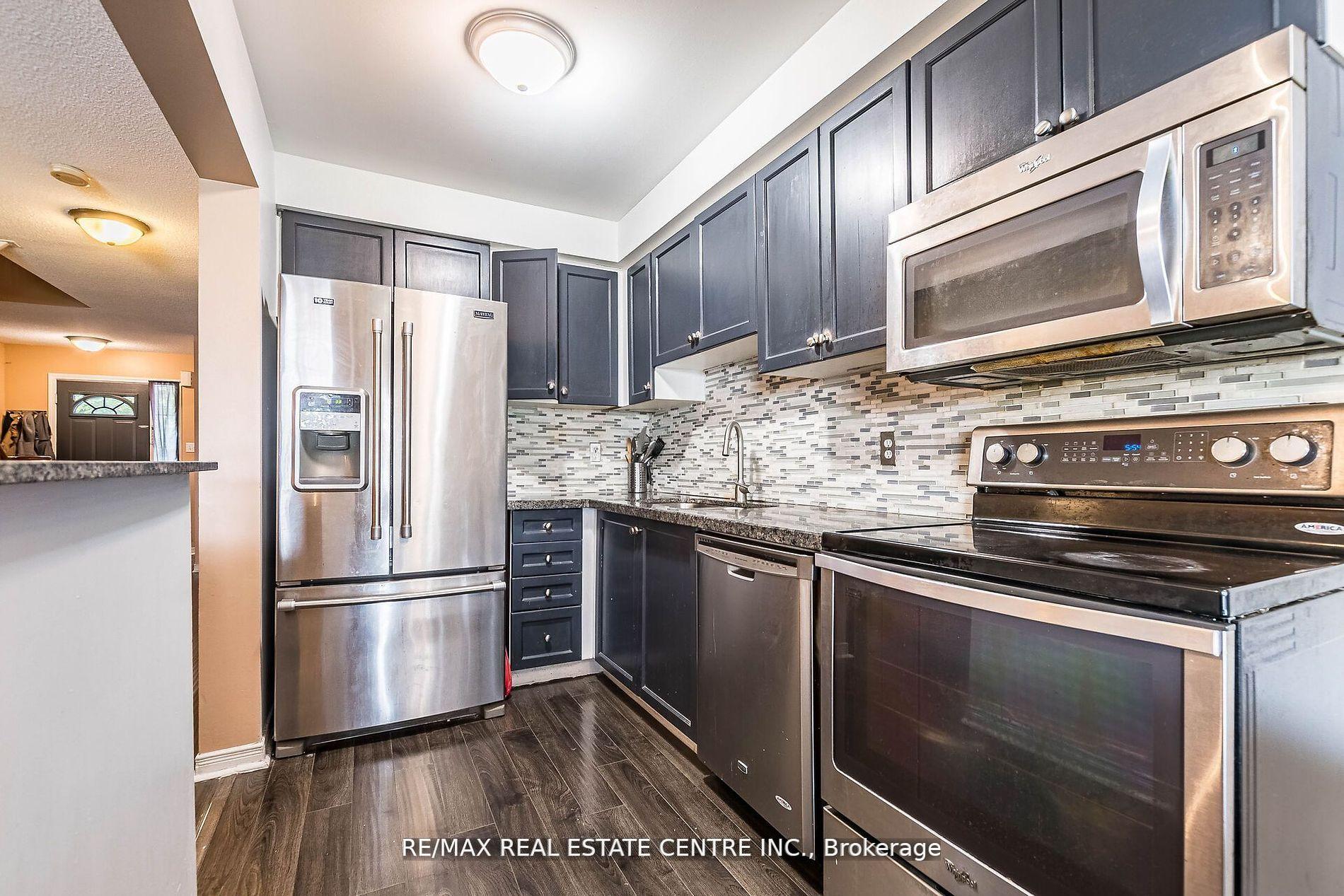 Photo 12 of 17 Coppermill Drive, Brampton, Northwest Sandalwood Parkway — HOMEH