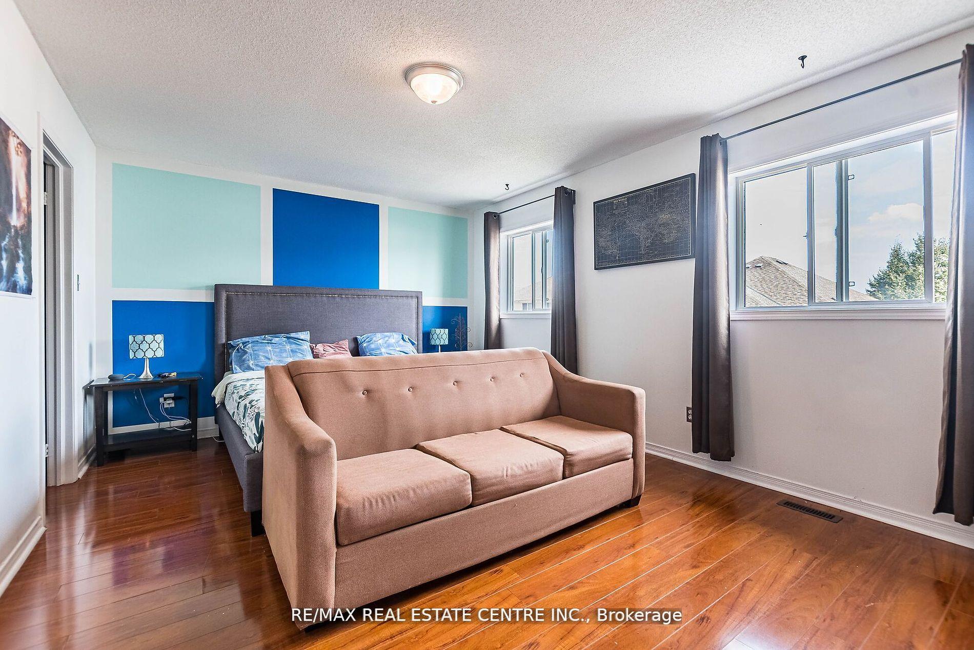 Photo 18 of 17 Coppermill Drive, Brampton, Northwest Sandalwood Parkway — HOMEH