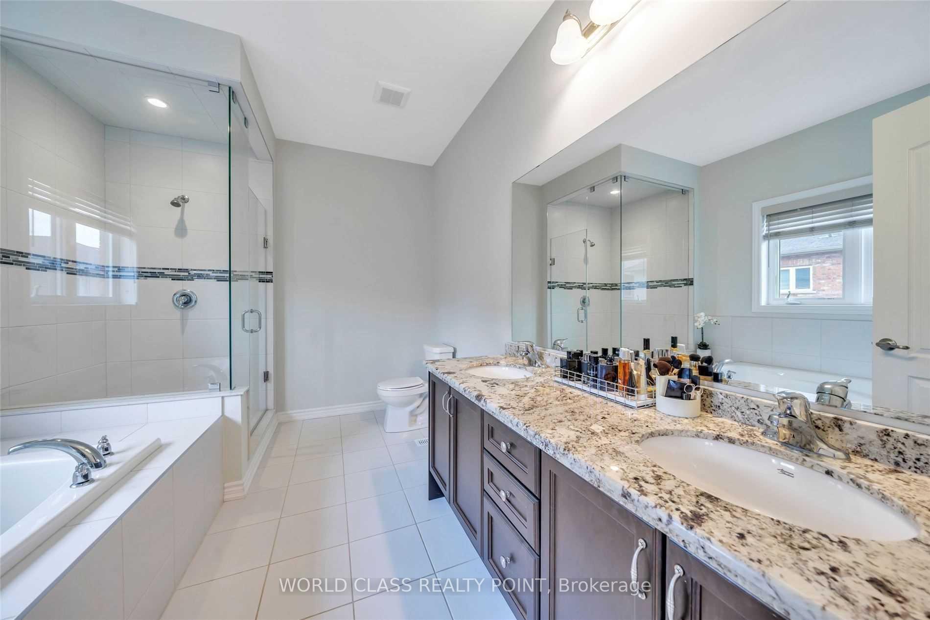 Photo 25 of 14 Loomis Road, Brampton, Northwest Brampton — HOMEH