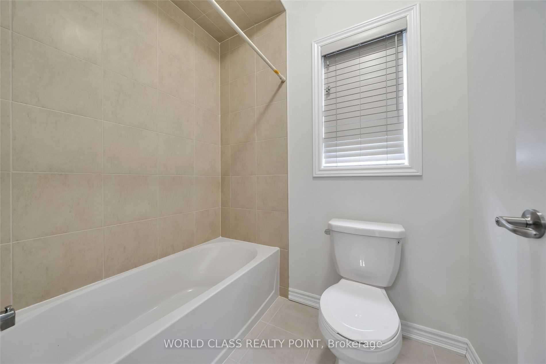 Photo 31 of 14 Loomis Road, Brampton, Northwest Brampton — HOMEH