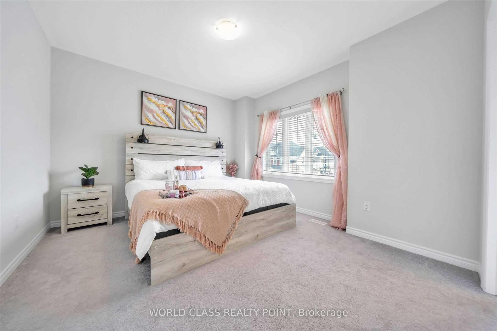 Photo 32 of 14 Loomis Road, Brampton, Northwest Brampton — HOMEH