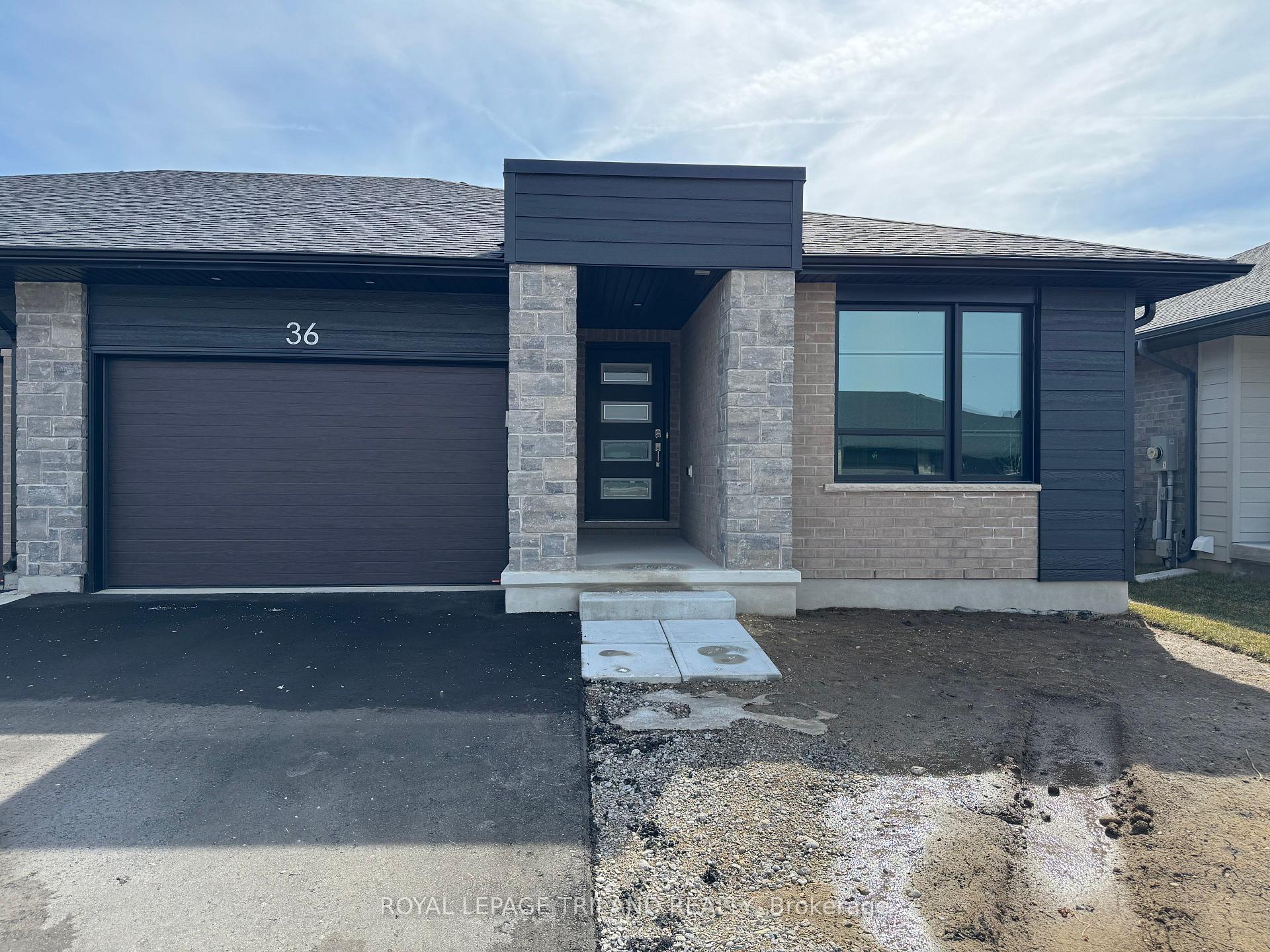 Photo 1 of 36 Silverleaf Path, St. Thomas — HOMEH