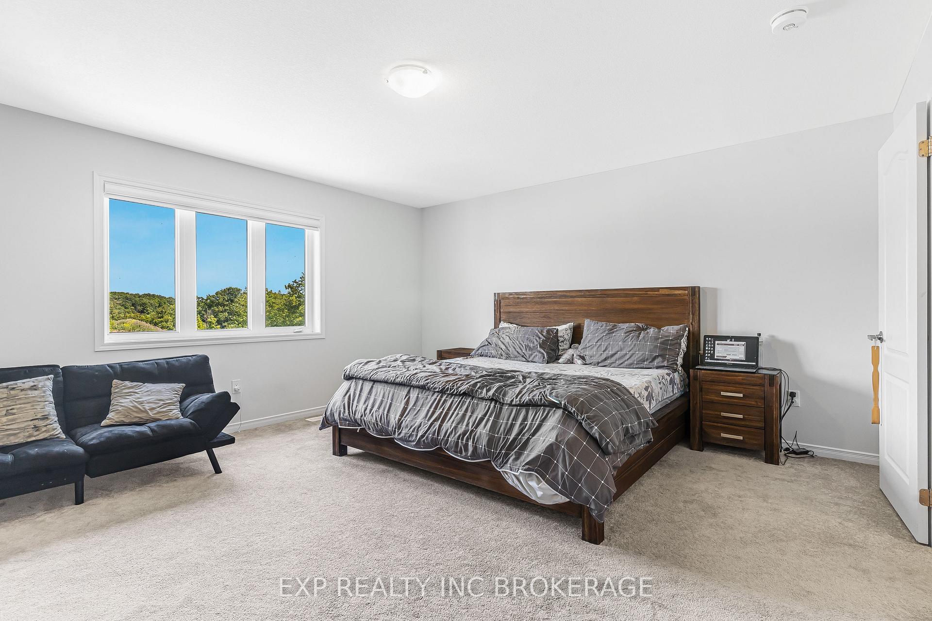Photo 26 of 7 Hargrove Way, Hamilton, Stoney Creek — HOMEH